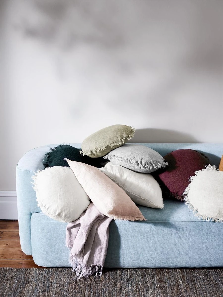 Vintage Linen Fringe 45cm Round Cushion - Shell 5 Vintage Linen Fringe 45cm Round Cushion - Shell - Image 3