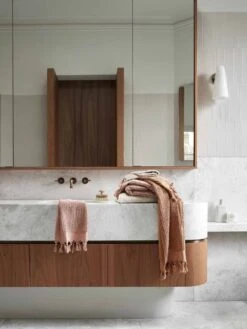 Paros Rib Hand Towel - Clay 11 Paros Rib Hand Towel - Clay -Household Items Discount 2022 bathroom paros clay sand shell