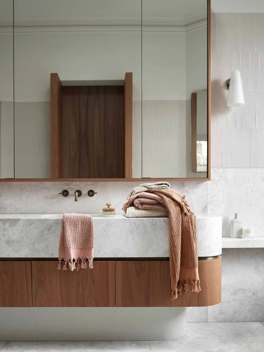 Paros Rib Hand Towel - Clay 7 Paros Rib Hand Towel - Clay - Image 5