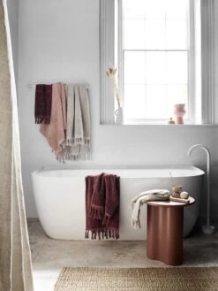 Paros Bath Towel Set - Mahogany -Household Items Discount 2022 paros towels syrah pink clay bronze 3