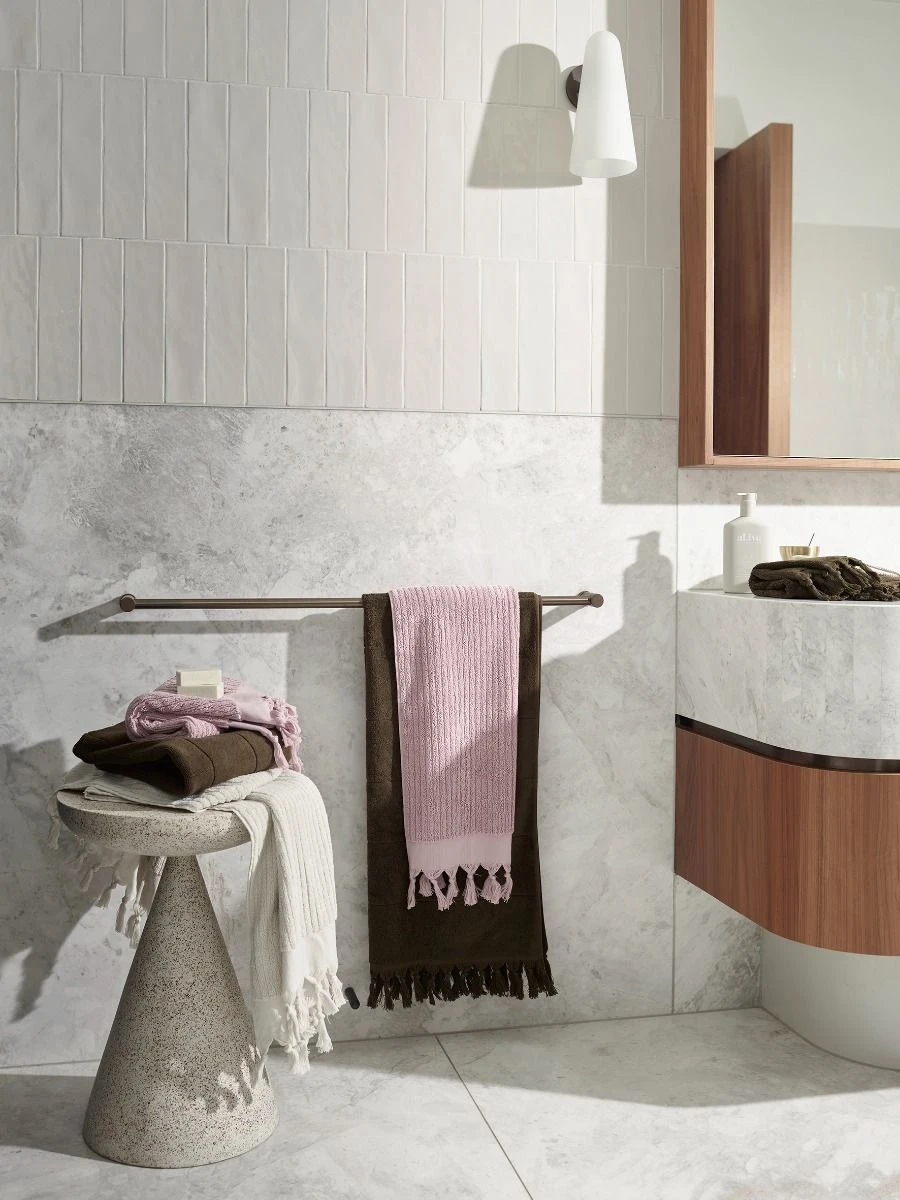 Paros Bath Towel - Khaki 6 Paros Bath Towel - Khaki - Image 4