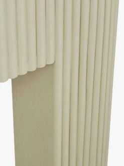 Benjamin Ripple Queen Bedhead - Putty -Household Items Discount globewest bedhead benjamin ripple queen putty 8