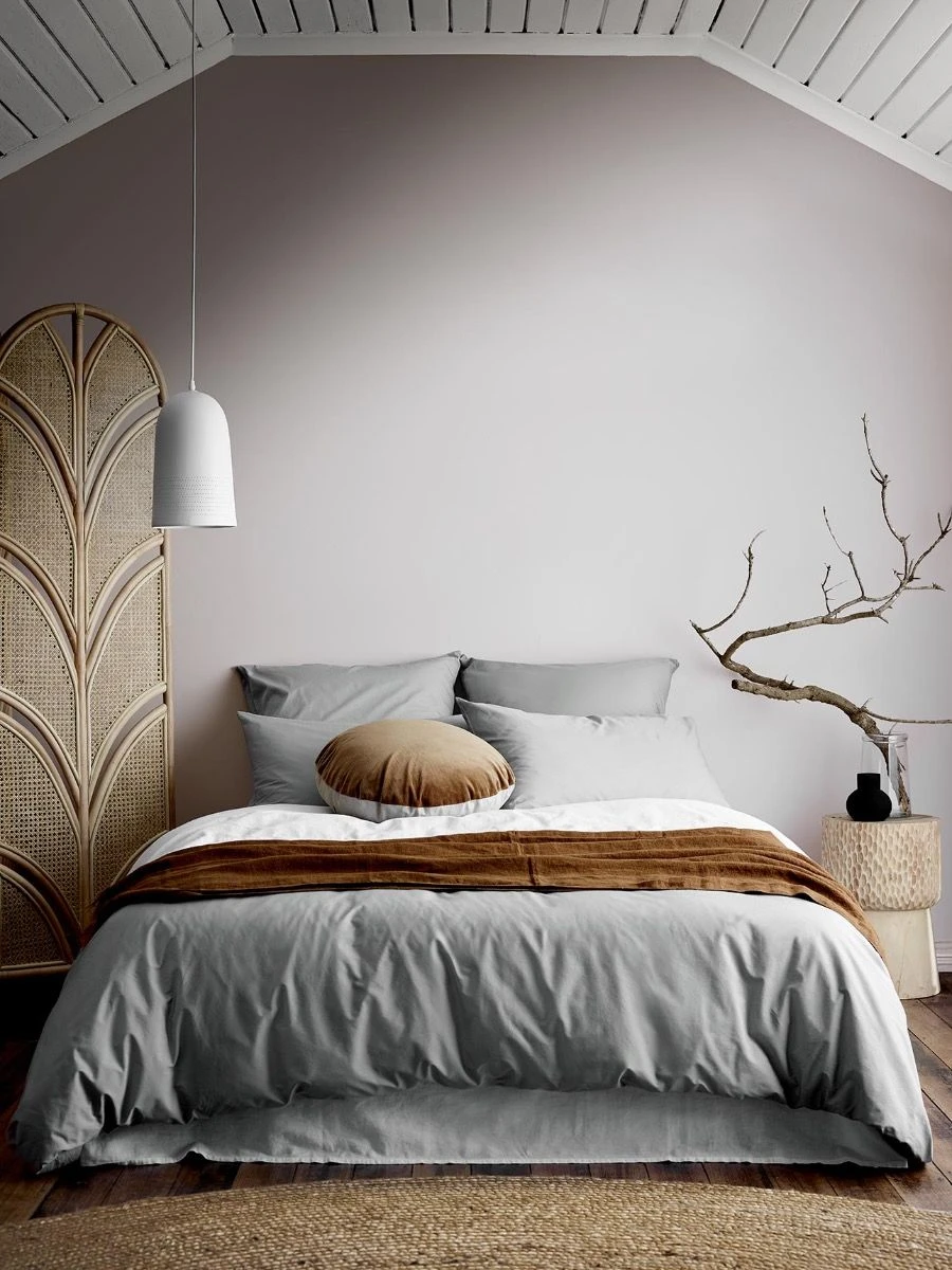 Halo Organic Cotton Standard Pillowcase - Pebble 4 Halo Organic Cotton Standard Pillowcase - Pebble - Image 2