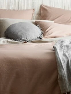 Halo Organic Cotton Quilt Cover - Rosewater -Household Items Discount halo organic cotton bedlinen rosewater detail