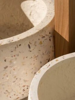 Shell Planter - Medium -Household Items Discount inartisan arjen lightweight shell finish cynlindrical pots 3