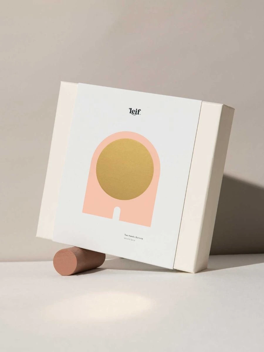 Boronia Two Hands Large Set 5 Boronia Two Hands Large Set - Image 3