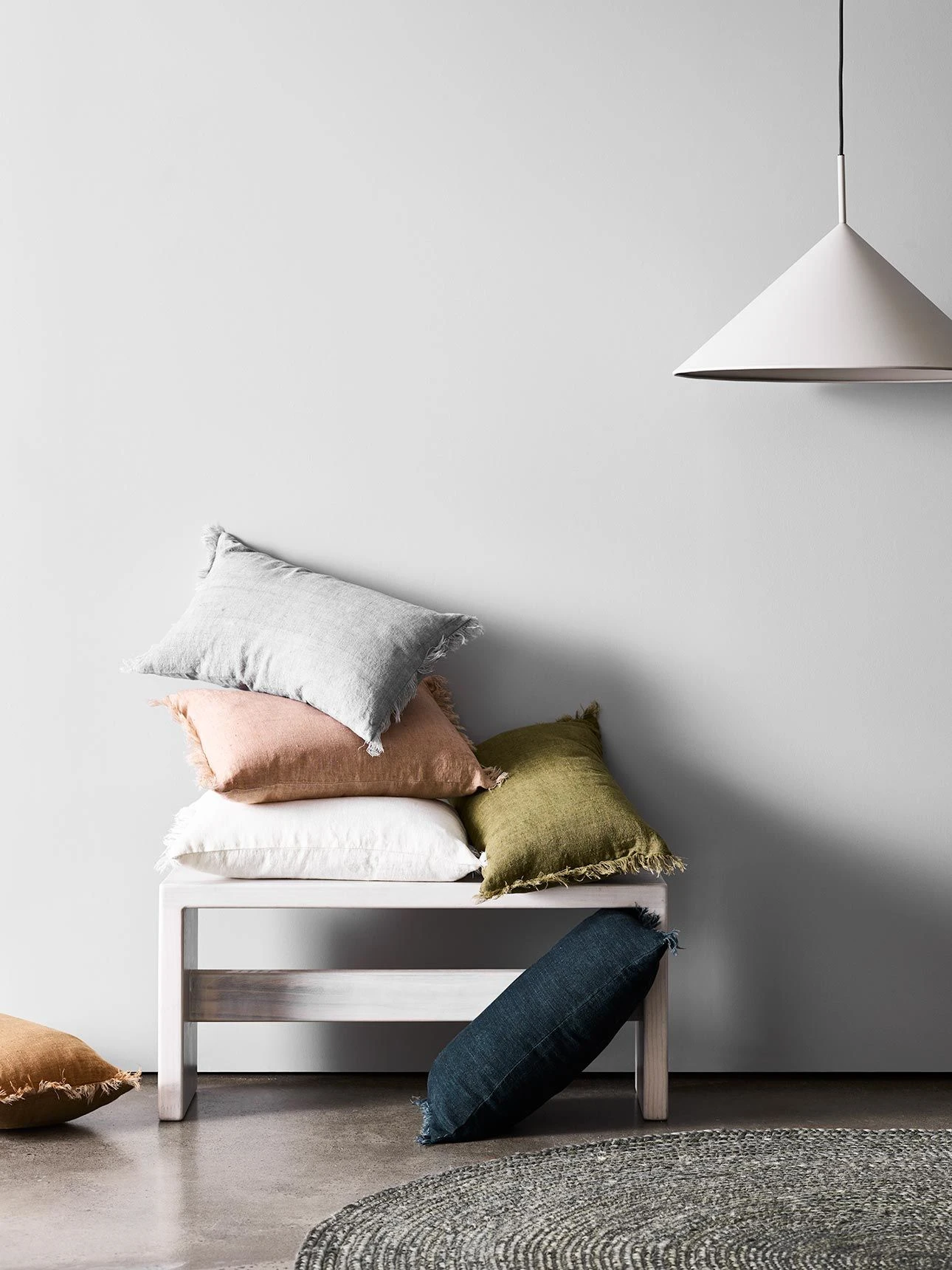 Vintage Linen Fringe Rectangle Cushion - Smoke - Image 2