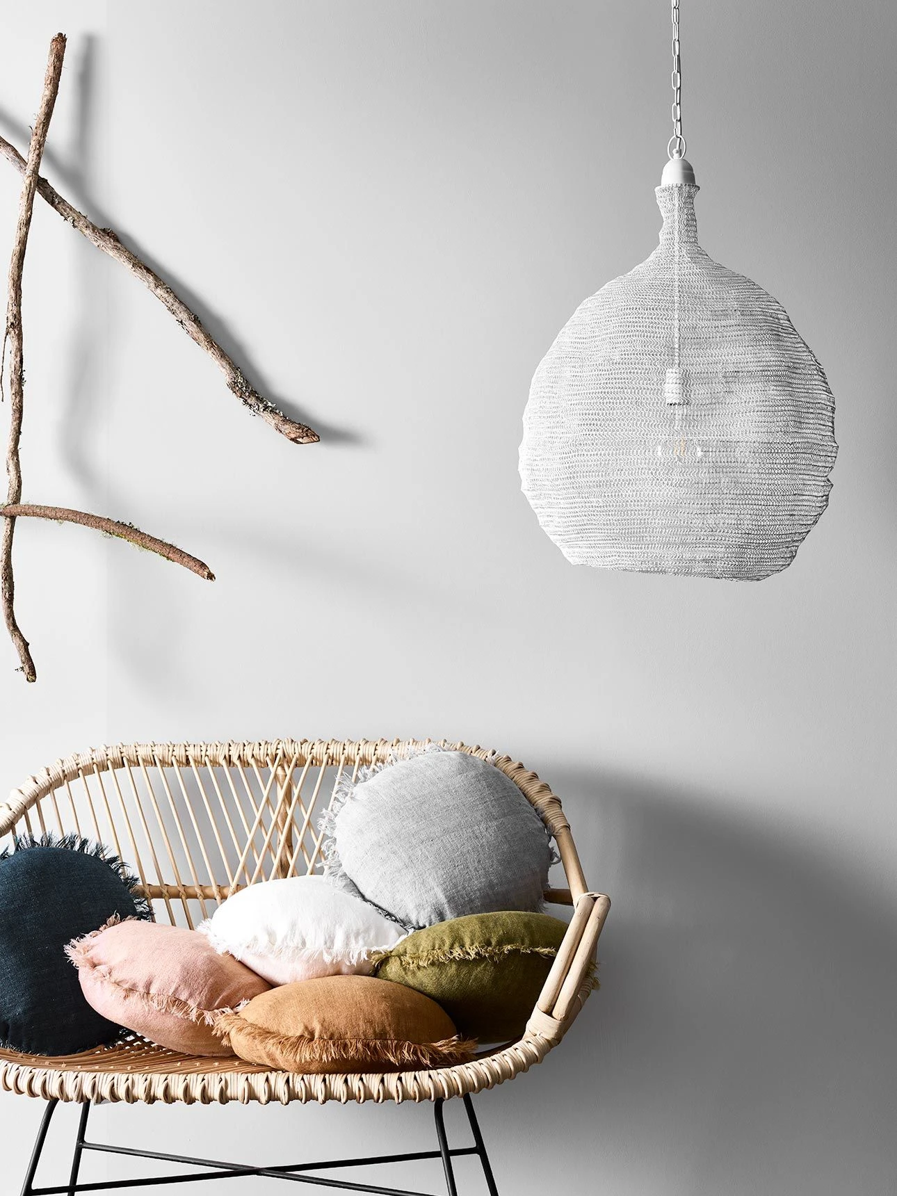 Vintage Linen Fringe 45cm Round Cushion - Olive 5 Vintage Linen Fringe 45cm Round Cushion - Olive - Image 3