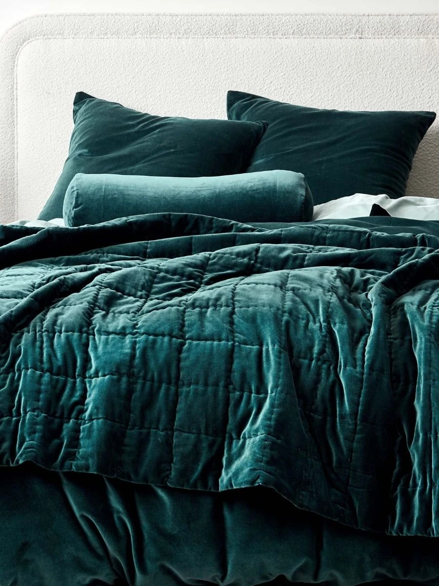 Luxury Velvet European Pillowcase - Indian Teal 5 Luxury Velvet European Pillowcase - Indian Teal - Image 3