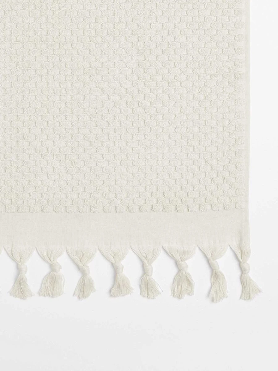 Milos Bath Towel - Sand 6 Milos Bath Towel - Sand - Image 4