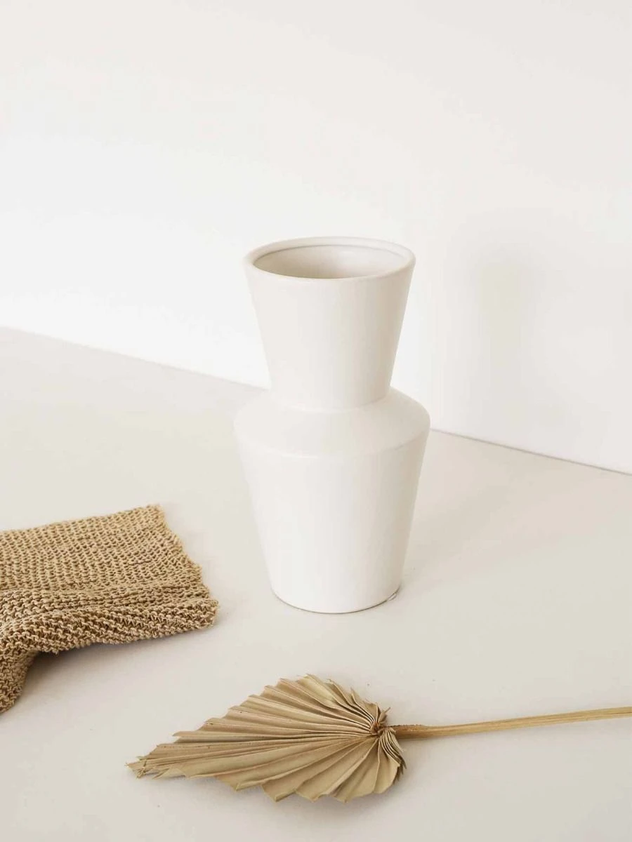 Loren Vase 5 Loren Vase - Image 3