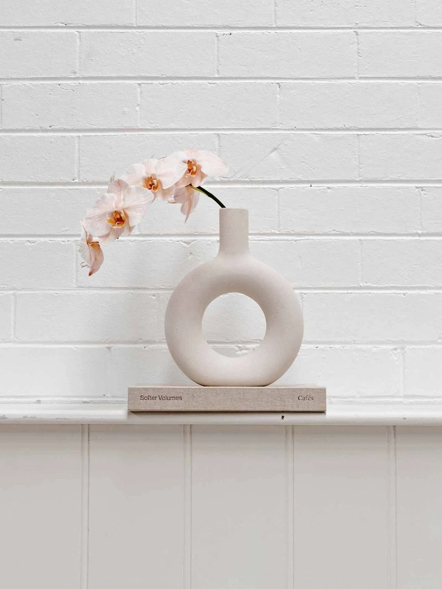 Raya Halo Small Vase 9 Raya Halo Small Vase - Image 7