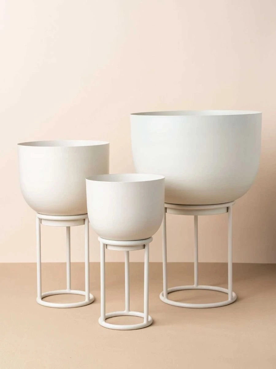 Yaamur Medium Plant Stand - Stone 5 Yaamur Medium Plant Stand - Stone - Image 3