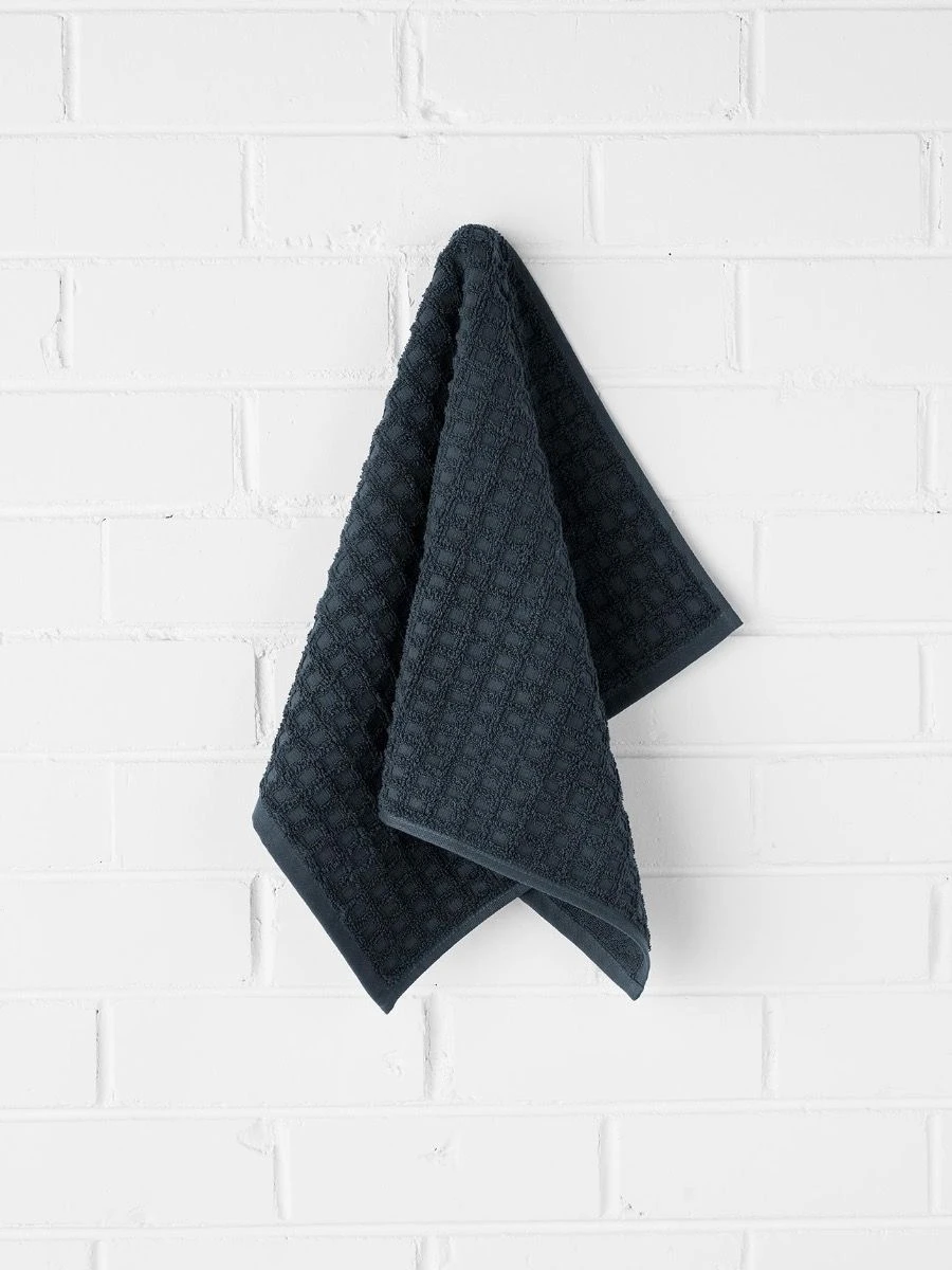 Waffle Bath Towel Set - Slate 4 Waffle Bath Towel Set - Slate - Image 2